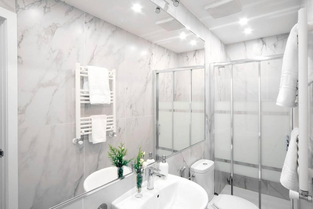 Luxury & Design Apartment Madrid Center 3Brm 3Bthr Buitenkant foto